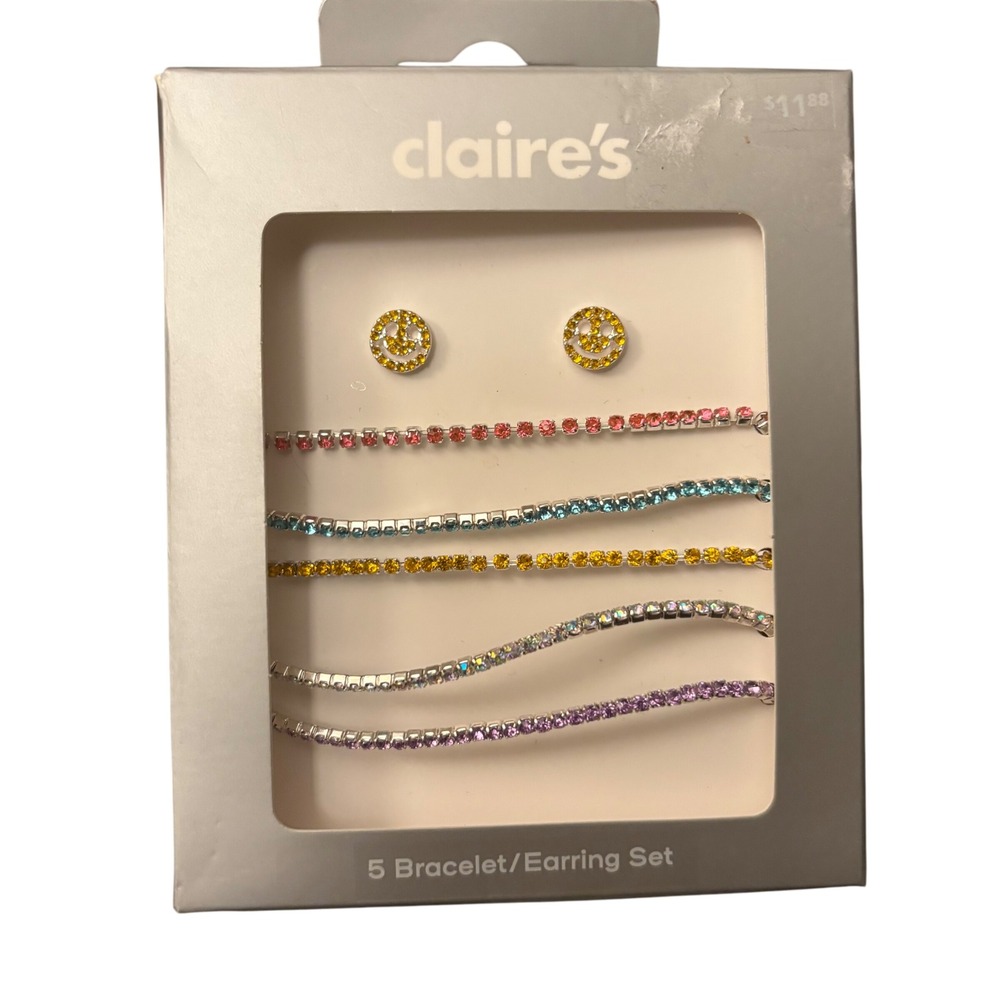NWT Claire's‎ Y2K Bracelet Earring Set Rhinestone Smile Face Studs Colorful